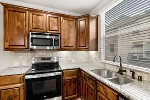 2500 Rockbrook Dr, Lewisville, TX 75067 - Photo 5