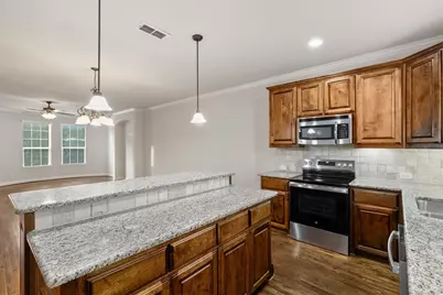 2500 Rockbrook Drive #B83, Lewisville, TX 75067 - Photo 11
