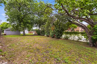 301 Maple Street, Richardson, TX 75081 - Photo 17