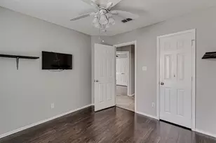 9512 Carson Ranch Rd, Crowley, TX 76036 - Photo 21
