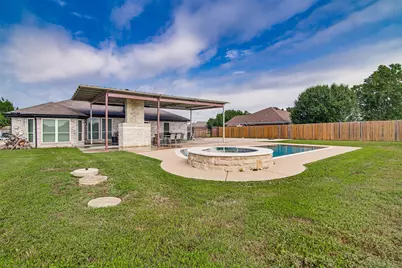 9512 Carson Ranch Road, Crowley, TX 76036 - Photo 31