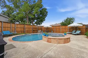 4401 Lakeside Dr, The Colony, TX 75056 - Photo 37