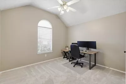 4401 Lakeside Drive, The Colony, TX 75056 - Photo 13