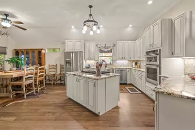 606 Hillside Circle, Little Elm, TX 75068 - Photo 7