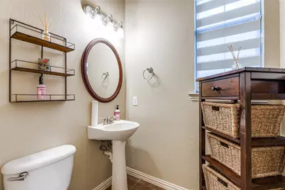 11091 Apple Valley Drive, Frisco, TX 75033 - Photo 13