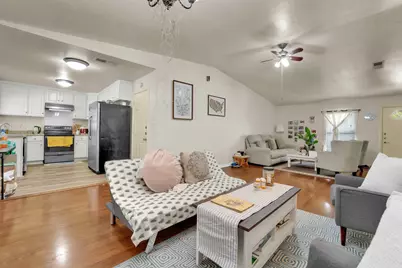 342 Meadowhill Drive, Garland, TX 75043 - Photo 5