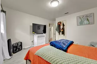 342 Meadowhill Dr, Garland, TX 75043 - Photo 9