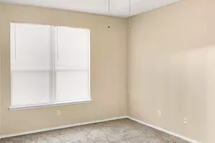7221 Lindentree Ln, Fort Worth, TX 76137 - Photo 13