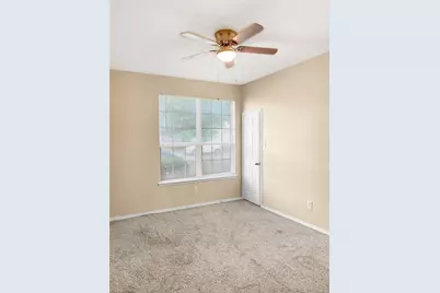7221 Lindentree Lane, Fort Worth, TX 76137 - Photo 5