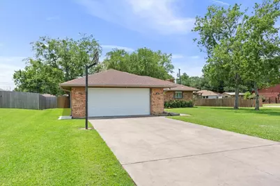 118 Rocky Creek Avenue, Groesbeck, TX 76642 - Photo 31