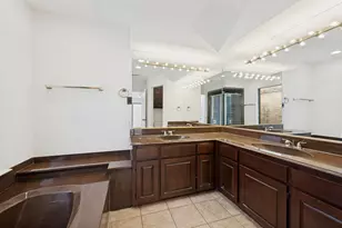 3316 Courtyard Pl, Farmers Branch, TX 75234 - Photo 17