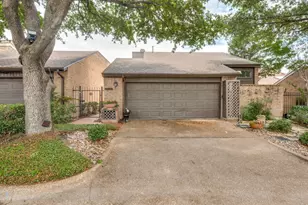 3316 Courtyard Pl, Farmers Branch, TX 75234 - Photo 1