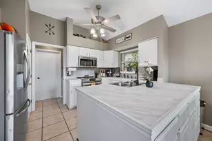 728 Saddle Rd, White Settlement, TX 76108 - Photo 11