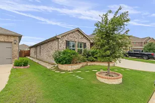 1512 Berry Rdg Trl, Aubrey, TX 76227 - Photo 3