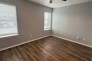 2742 St George Pl, Arlington, TX 76015 - Photo 3