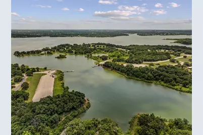 225 Red Bluff Drive, Hickory Creek, TX 75065 - Photo 37