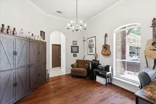 8106 Summerleaf Dr, Arlington, TX 76001 - Photo 13