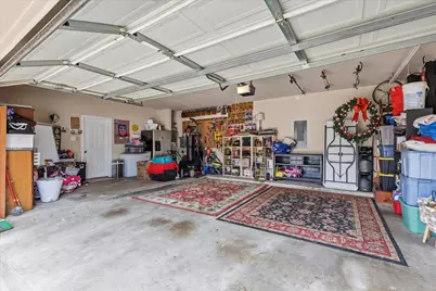 8106 Summerleaf Drive, Arlington, TX 76001 - Photo 25