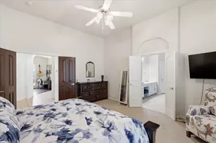 8106 Summerleaf Dr, Arlington, TX 76001 - Photo 15