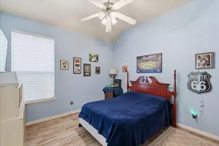 8106 Summerleaf Dr, Arlington, TX 76001 - Photo 17