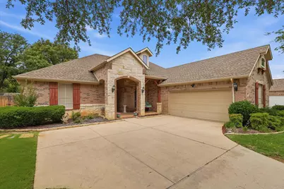 8106 Summerleaf Drive, Arlington, TX 76001 - Photo 29