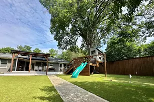 9710 Cloister Dr, Dallas, TX 75228 - Photo 35