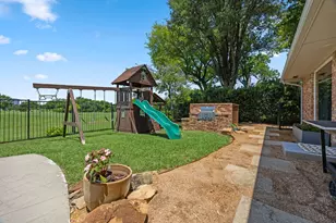 2905 St Andrews Dr, Richardson, TX 75082 - Photo 7