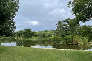 905 Killian Dr, Mansfield, TX 76063 - Photo 35