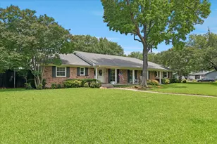 11439 Rosser Rd, Dallas, TX 75229 - Photo 33