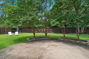 11439 Rosser Rd, Dallas, TX 75229 - Photo 31