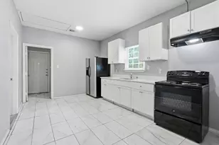 3516 Hamilton Ave, Dallas, TX 75210 - Photo 13