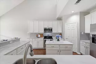 1709 Sunflower Dr, Corinth, TX 76210 - Photo 15