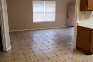 219-221 E Craven Ave, Lacy Lakeview, TX 76705 - Photo 5