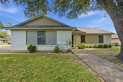 1701 Tobie Layne Street, Benbrook, TX 76126 - Photo 3