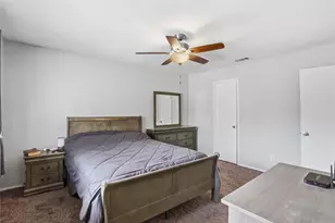 1701 Tobie Layne St, Benbrook, TX 76126 - Photo 17