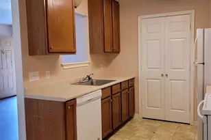 223-225 E Craven Ave, Lacy Lakeview, TX 76705 - Photo 7