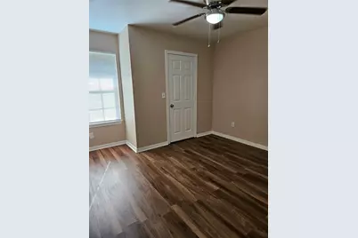 223-225 E Craven Avenue, Lacy Lakeview, TX 76705 - Photo 21