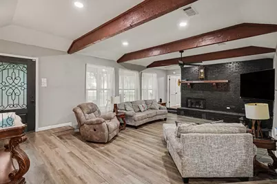 1908 Thousand Oaks Drive, Burleson, TX 76028 - Photo 5