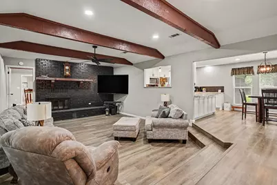 1908 Thousand Oaks Drive, Burleson, TX 76028 - Photo 5