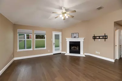 934 Plumeria Drive, Arlington, TX 76002 - Photo 13
