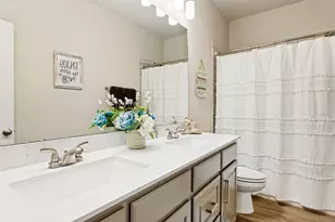 10517 Oates Branch Ln, Fort Worth, TX 76126 - Photo 17