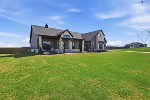 6620 Buffalo Rdg Cir, Godley, TX 76044 - Photo 3