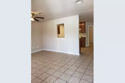 235-237 E Craven Avenue, Lacy Lakeview, TX 76705 - Photo 21