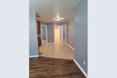 235-237 E Craven Avenue, Lacy Lakeview, TX 76705 - Photo 5