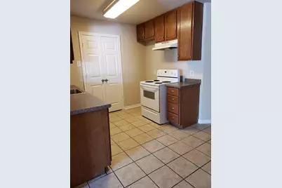 235-237 E Craven Avenue, Lacy Lakeview, TX 76705 - Photo 23