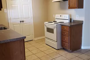 235-237 E Craven Ave, Lacy Lakeview, TX 76705 - Photo 23