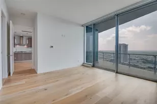 3130 N Harwood St, Dallas, TX 75201 - Photo 17