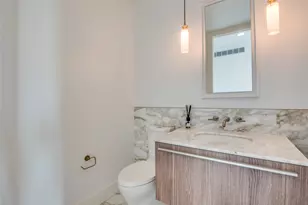 3130 N Harwood St, Dallas, TX 75201 - Photo 23