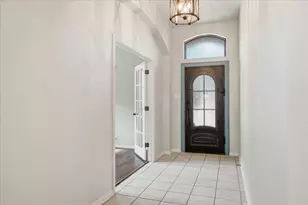 617 Catalpa Rd, Fort Worth, TX 76131 - Photo 5
