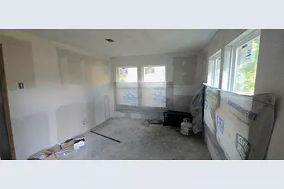 4755 Nome Street, Dallas, TX 75216 - Photo 19